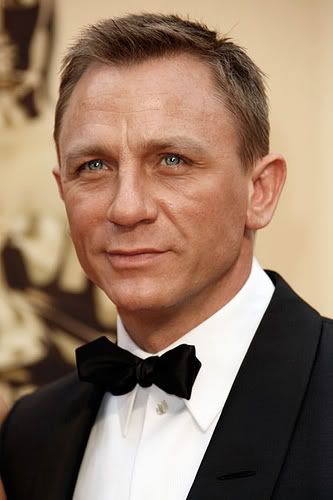 Daniel Craig short hairstyle