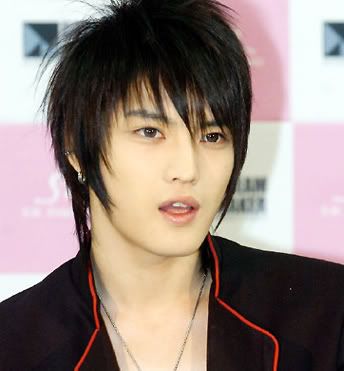 layered razor cut men. Kim Jae Joong razored