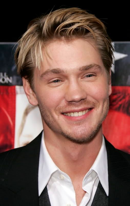 Celebrity Short Hairstyles of Chad Michael Murray