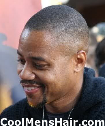 Picture of Cuba Gooding Jr crew cut hairstyle. 