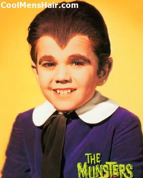 Eddie_Munster_widowspeak.jpg