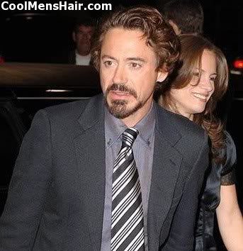 Robert Downey Jr. natural wave hairstyle