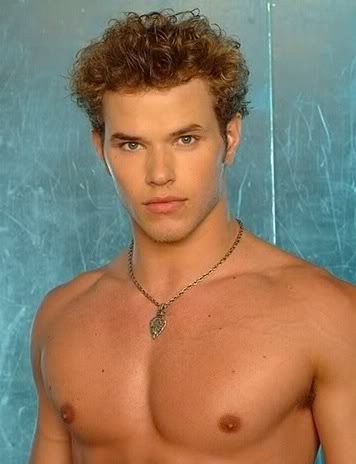 Photo of Kellan Lutz curly hairstyle. 