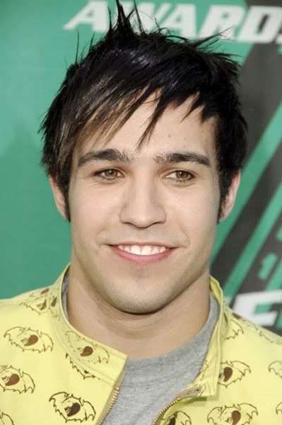 Pete Wentz's emo spiky hairstyle