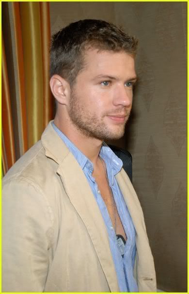 Ryan Phillippe curly hairstyle
