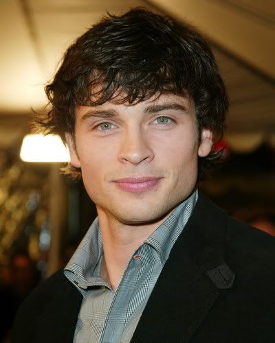 Tom Welling hairstyles 