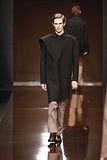 th_HighQualityFendiRunwayMensFallWinte.jpg