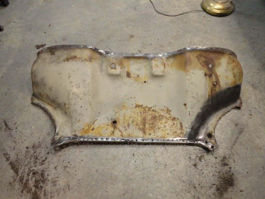 Image may have been reduced in size. Click image to view fullscreen.