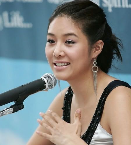 Well There Is Ock Ju Hyeon Ec 98 A5 Ec A3 Bc Ed 98 84 A Singer From Fin K L Ed 95 91 Ed 81 B4 Was A K Pop Girl Group That Debuted In 1998 Which Also Included Lee Hyori Sung Yuri Well There Is Ock Ju Hyeon Ec 98 A5 Ec A3 Bc Ed 98 84 A Singer From Fin K L Ed 95 91 Ed 81 B4 Was A K Pop Girl Group That Debuted In 1998 Which Also Included Lee Hyori Sung Yuri