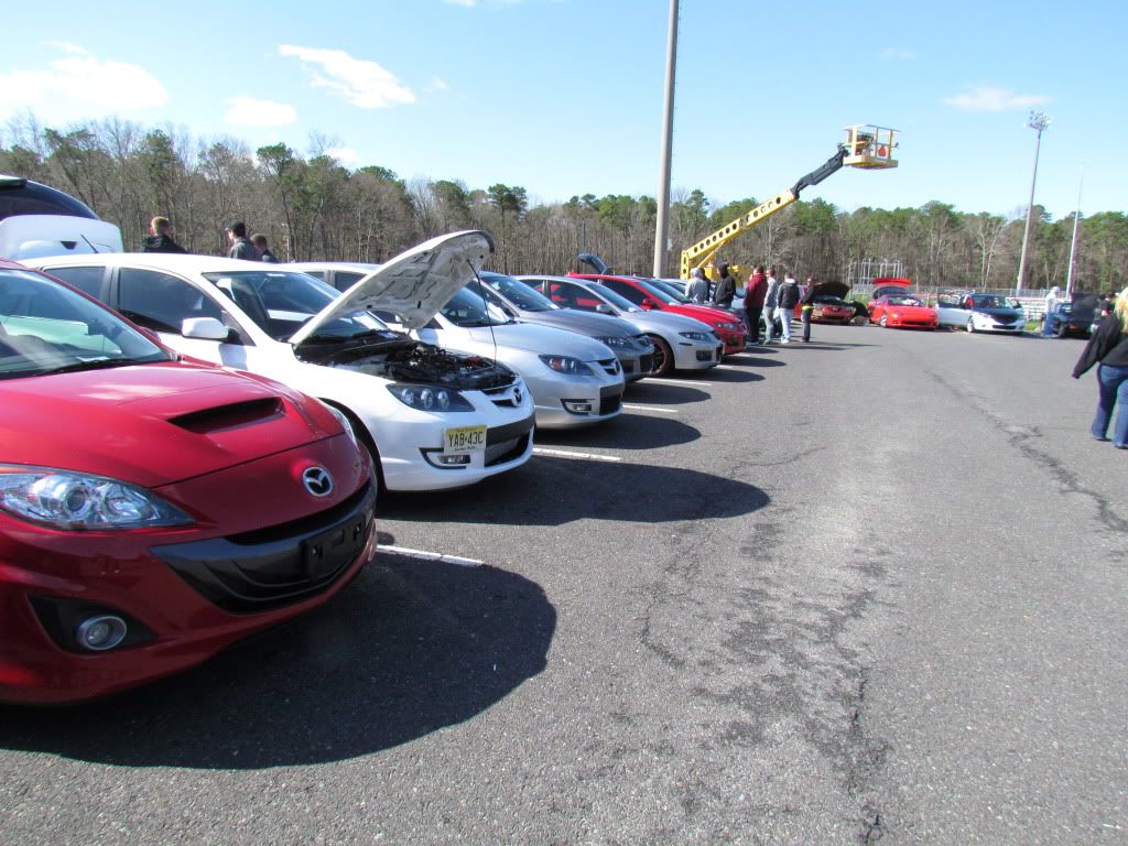 IMAGE: http://i234.photobucket.com/albums/ee206/justinvianapoli/Street%20Wars%207/SW7035.jpg