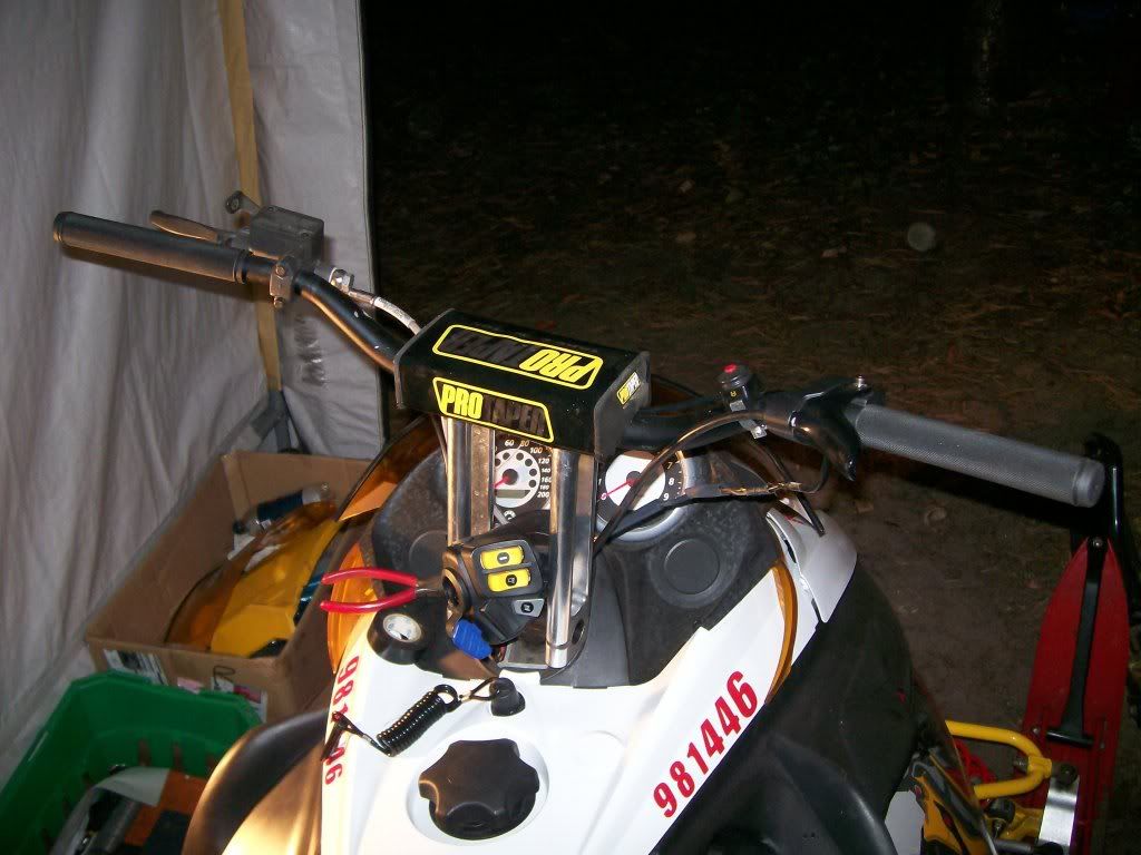 Throttle Blocks Snowmobile Fanatics