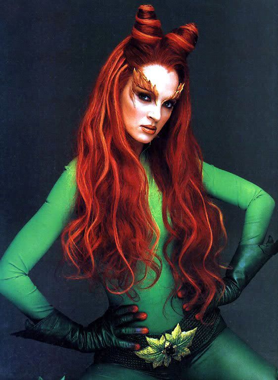 uma thurman poison ivy pictures. pre-tracksuit Uma Thurman in
