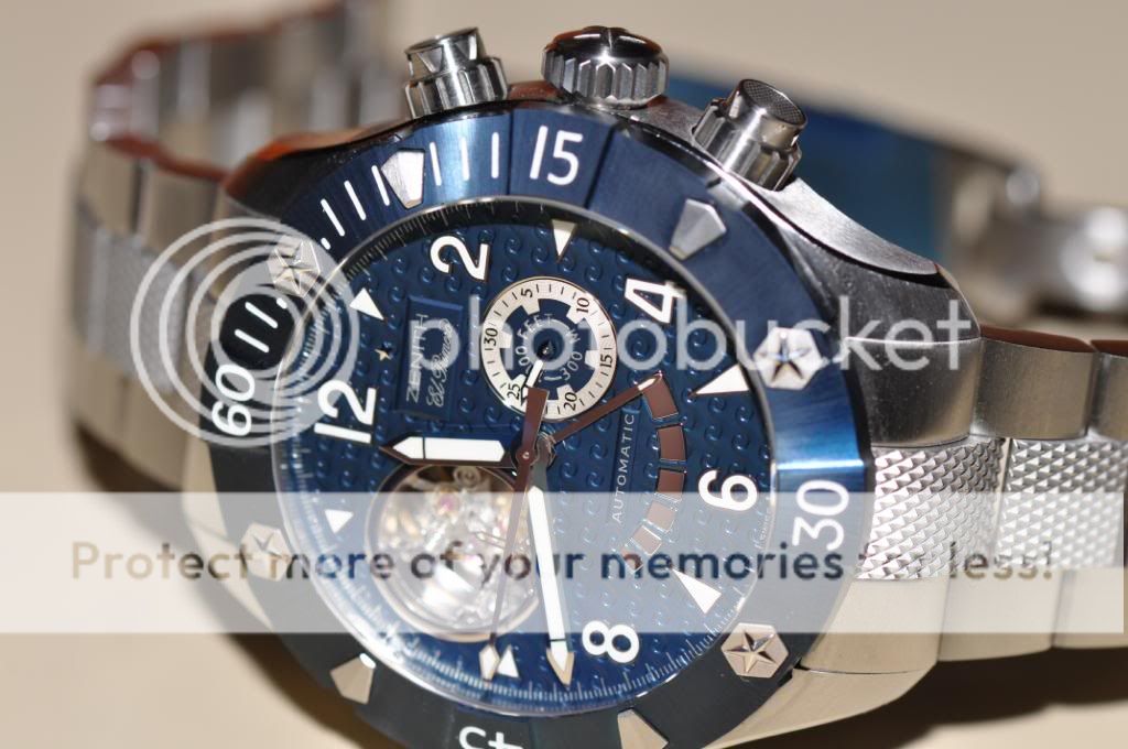 Coolest dive watch? (with a twist)